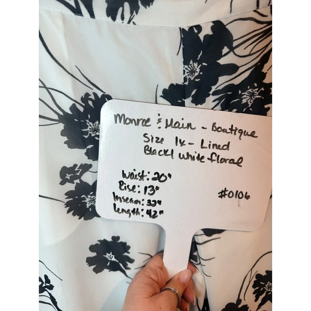 Monroe & Main Women White Black Floral Wide Leg Lined Career Pants Plus Size - Picture 9 of 9